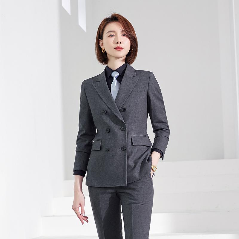 Women's Suit/navy Blue