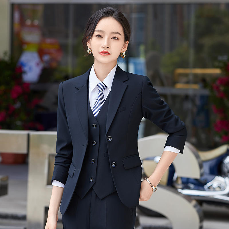 Women's Suit/navy Blue