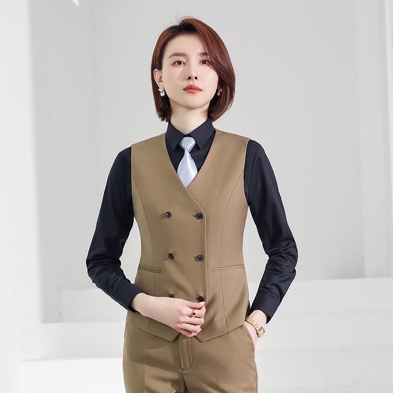 Female Vest/light Coffee Color