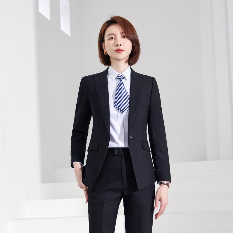 Female Suit/black