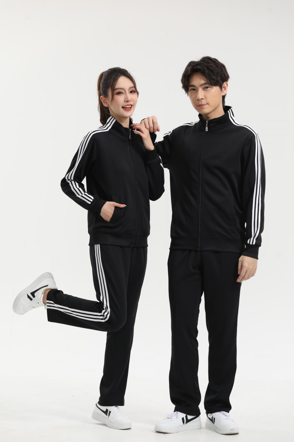 8305 # Couple Sports Set