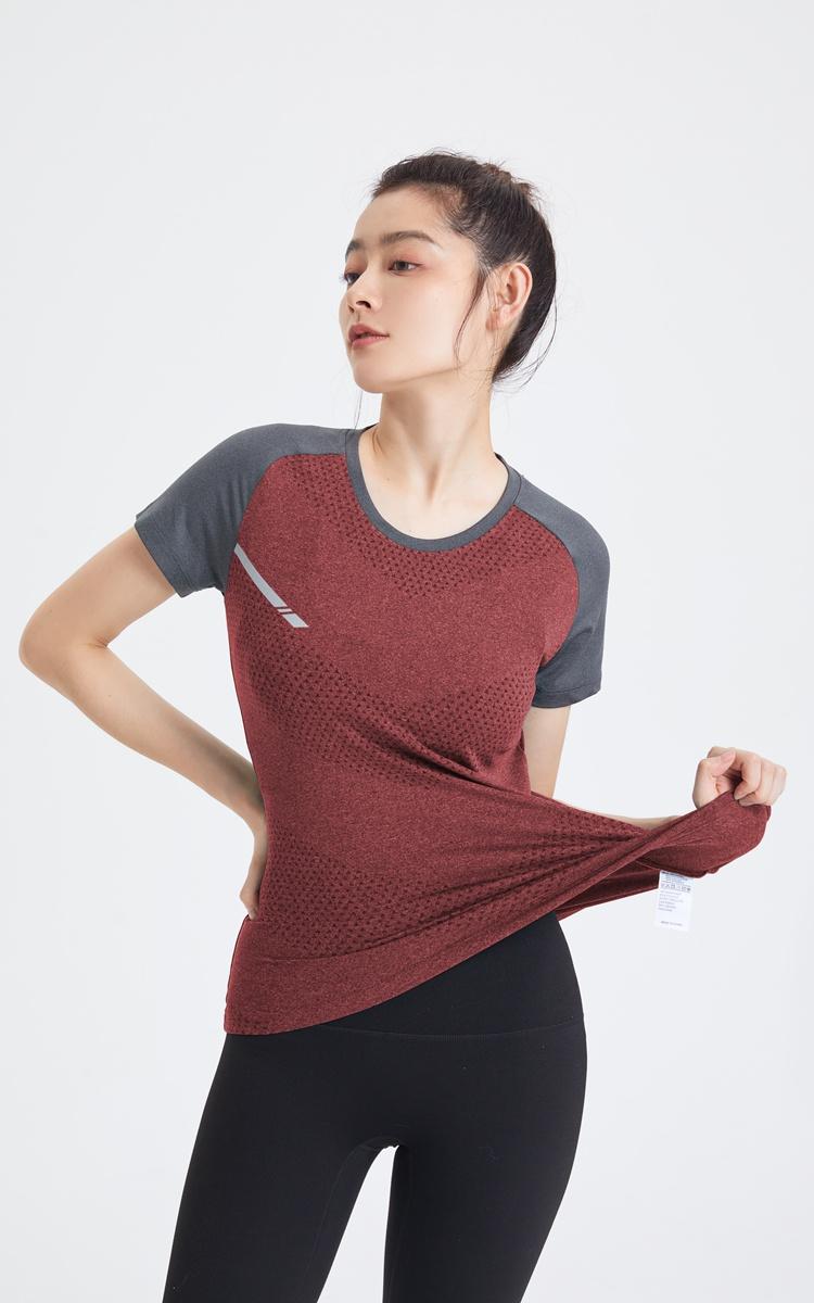 Womens T-1 T-shirt Long Sleeved Round Neck