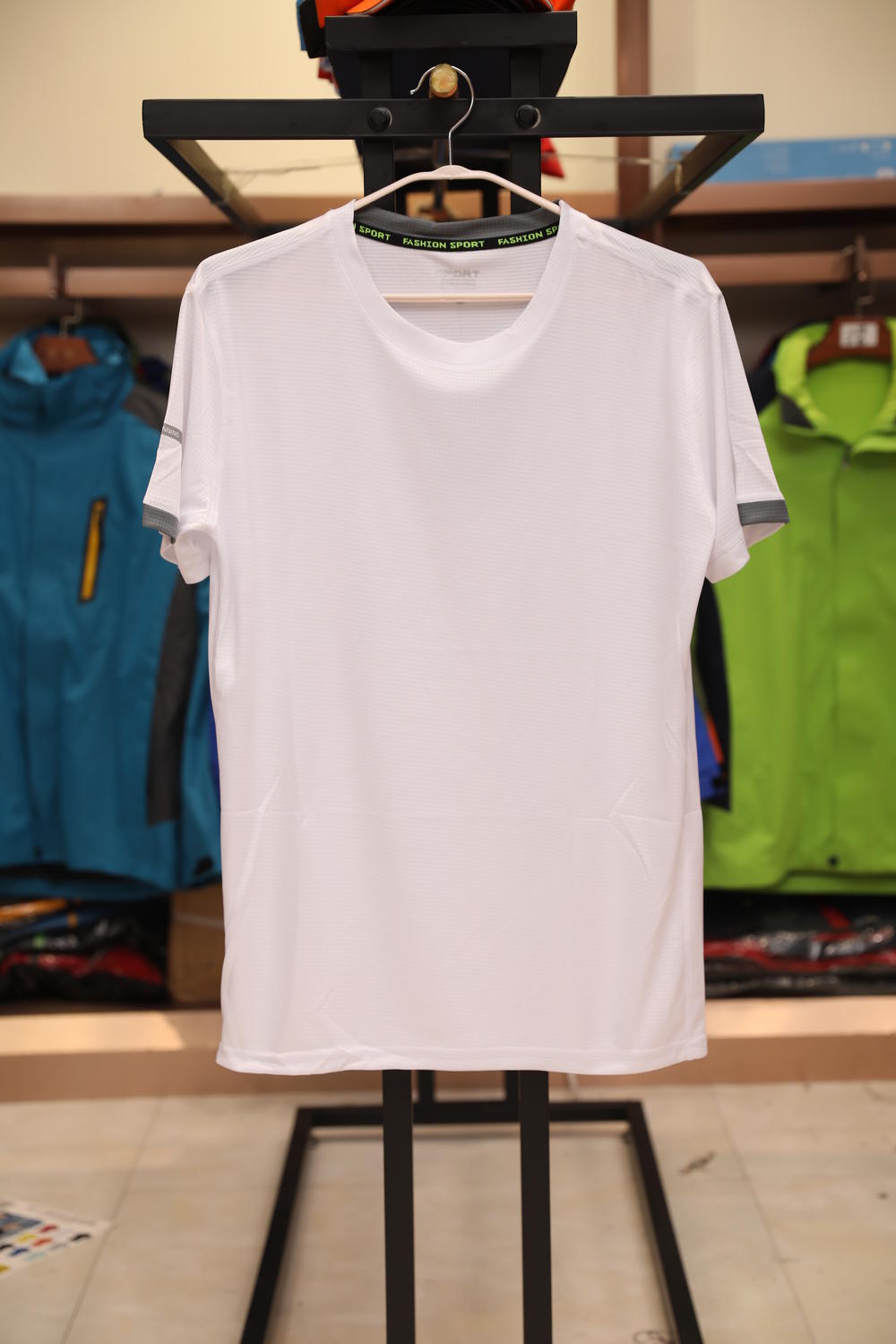 7111 Grid Quick Drying T-shirt Short Sleeved Round Neck