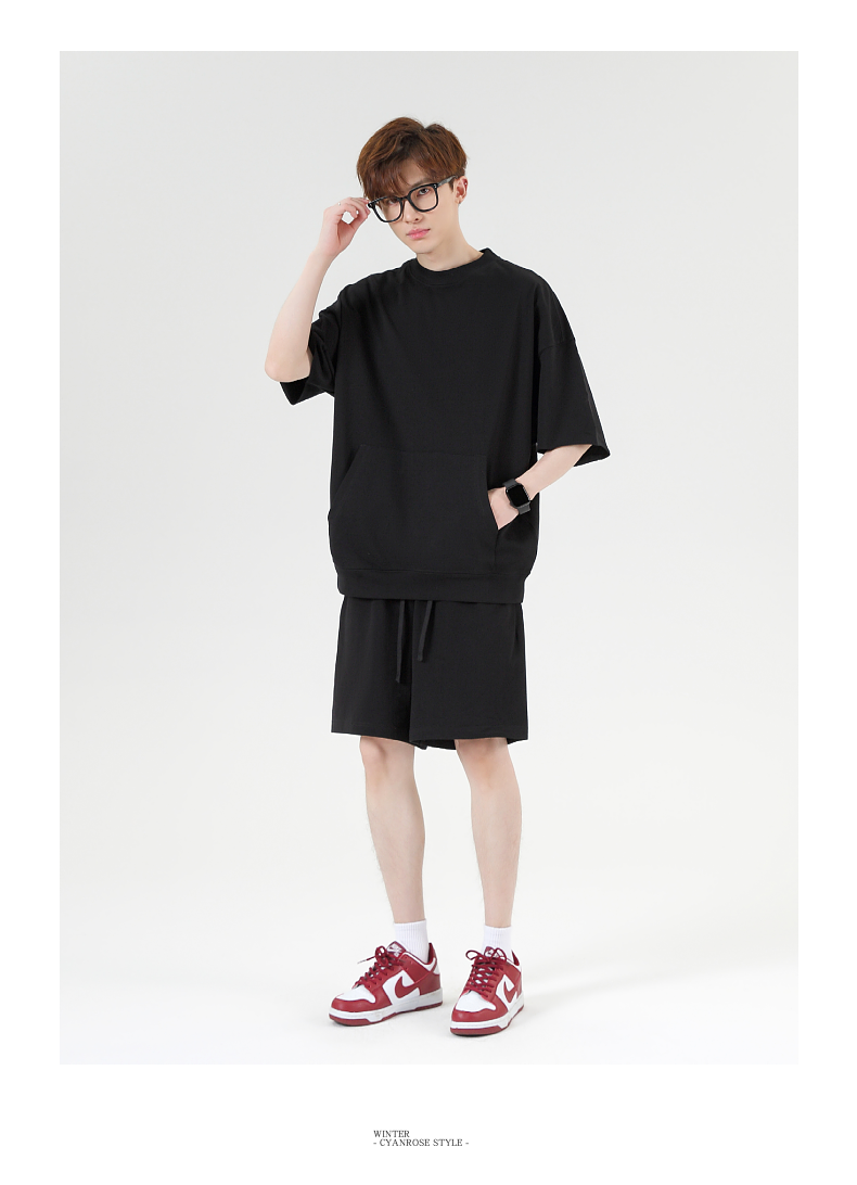 T051 275g Wide version with sweatshirt pocket T-shirt