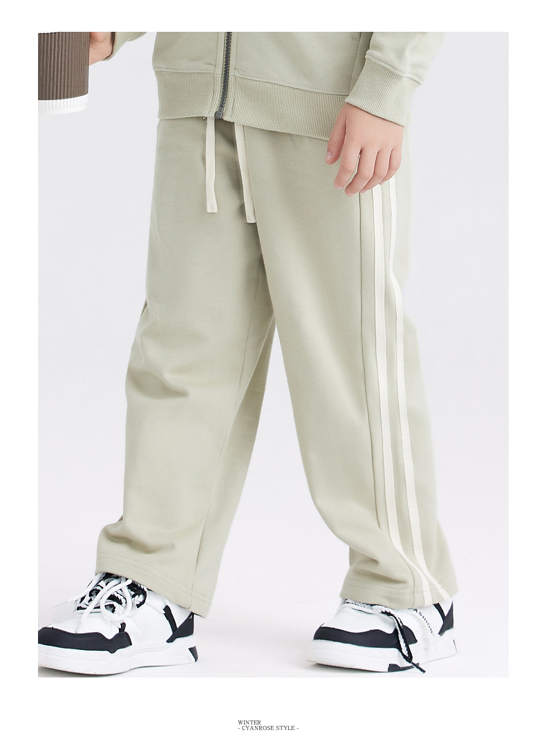 BK26-330g children two-bar trousers