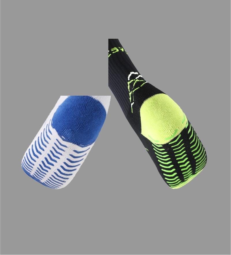 105# Magnetic Professional Anti-slip Sports Socks