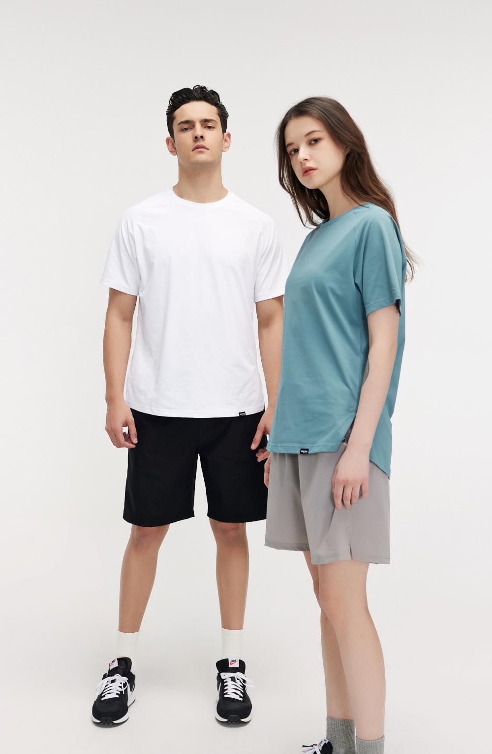 Solid color Santcher short-sleeved round neck T-shirt (European size) GY7-337