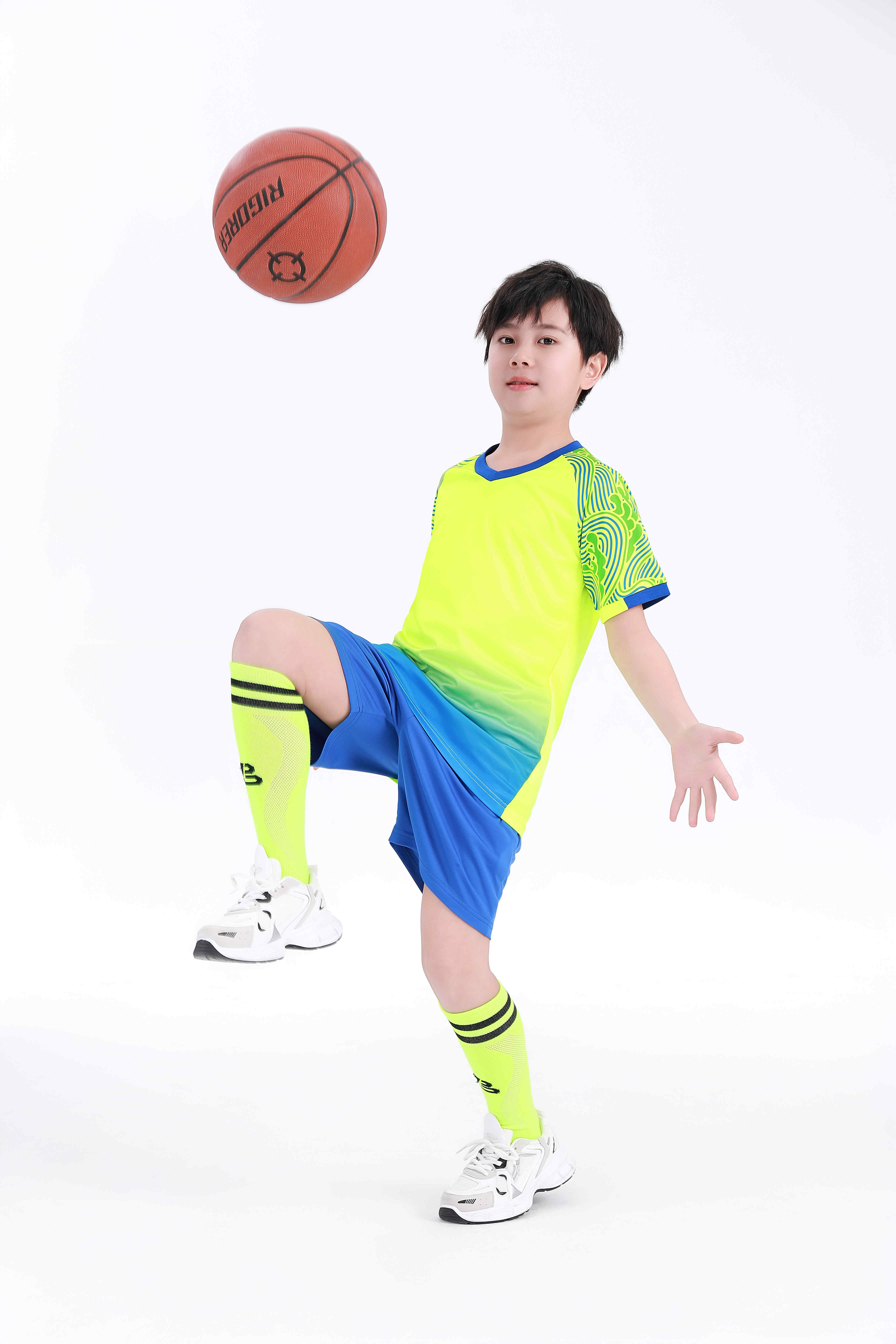 Gradient color football training suit for children GY6-0751