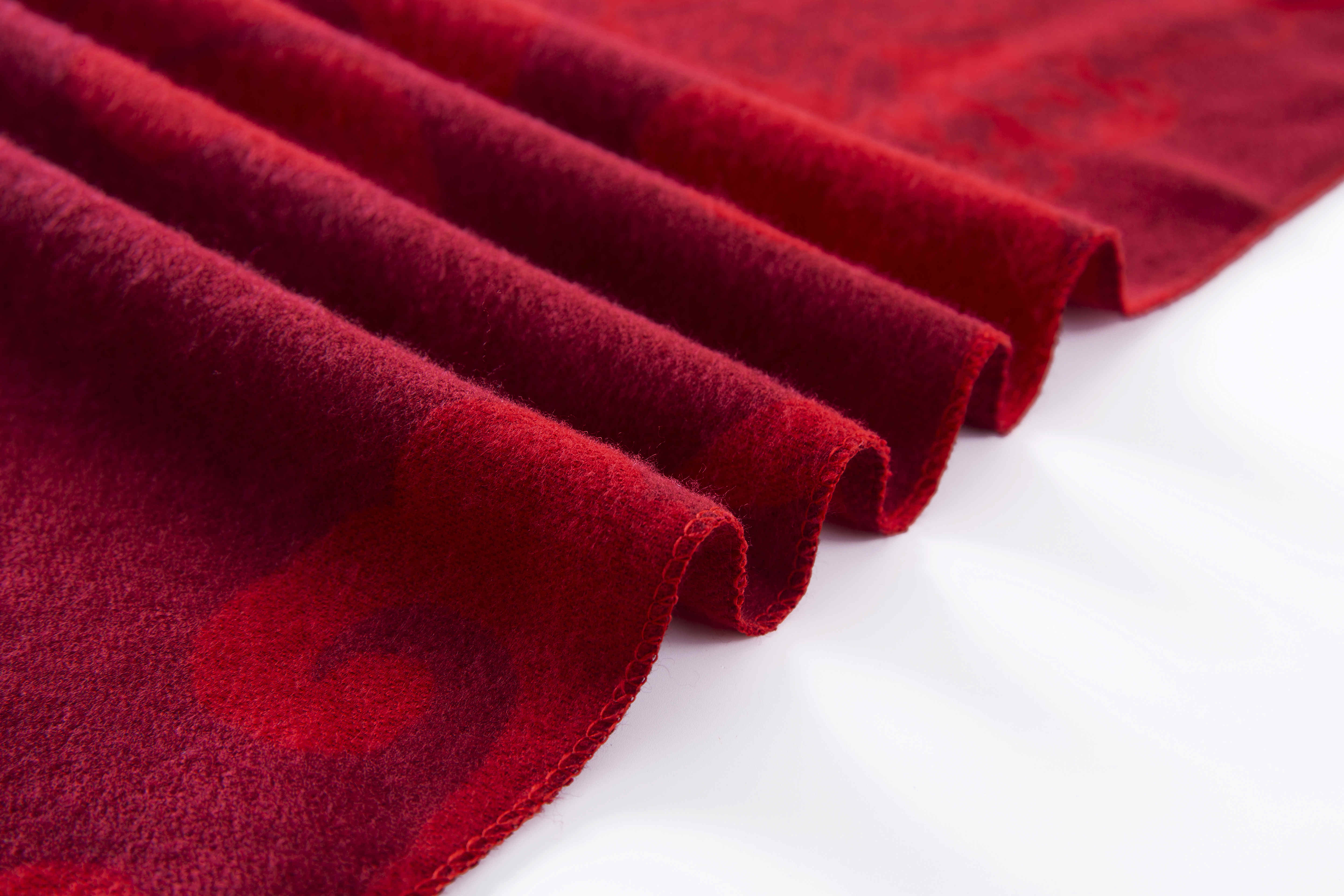 140g jacquard red scarf GT3-scarf 6