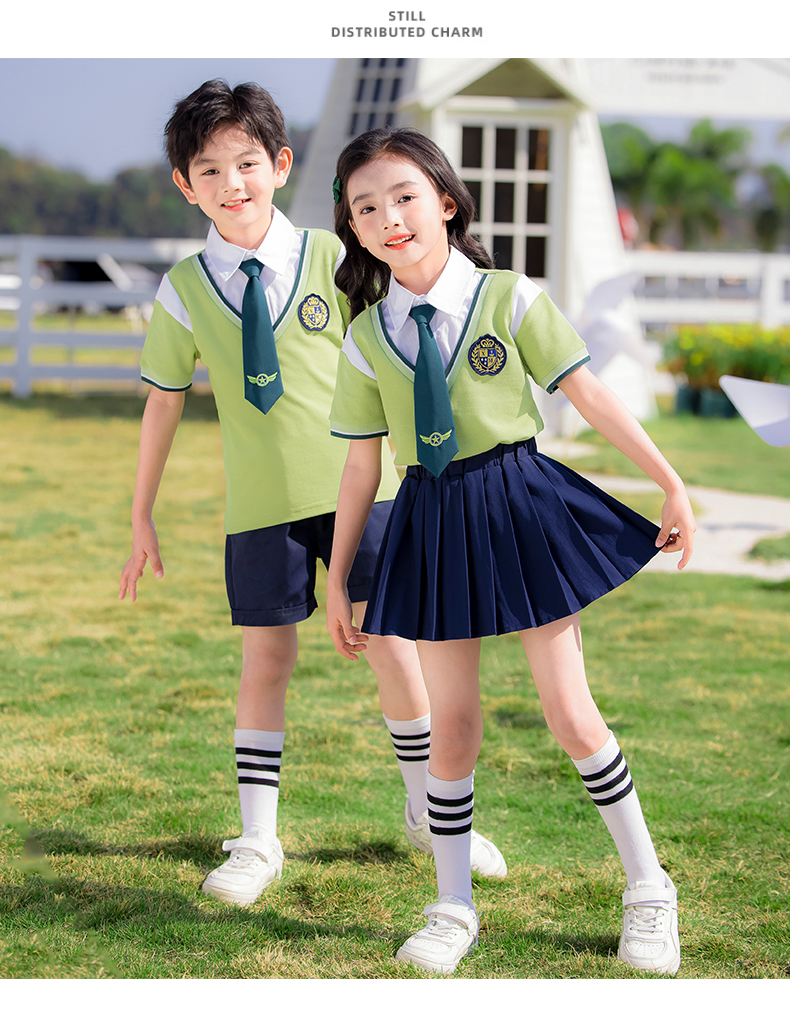 Durable and wear-resistant green color simple lapel summer sports school uniform suit 215-896