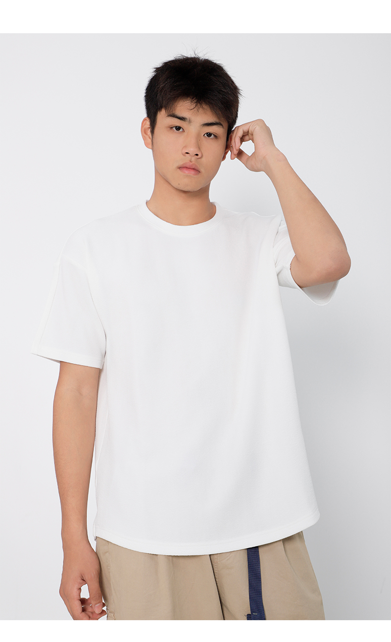 200G textured round neck short-sleeved T-shirt KB2-LHT24002