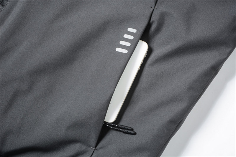 Graphene integrated warm jacket L18-9898